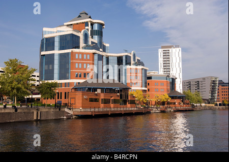 Salford Quays edificio Victoria en Manchester, Gran Bretaña