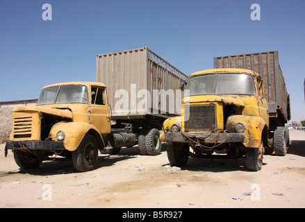 Camiones maltratadas en Nouadhibou (Mauritania SÁHARA OCCIDENTAL