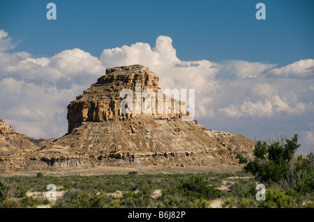 Fajada Butte en el Parque Nacional Histórico de la Cultura Chaco Nuevo México Foto de stock