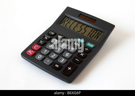 Calculadora con pantalla LCD alterado digitalmente para leer la palabra recesión Foto de stock
