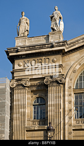 Detalle de la estación de ferrocarril Gare du Nord, Paris Foto de stock