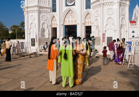 Santuario Basílica de Nuestra Señora de Velankanni buena salud de Tamil Nadu, India