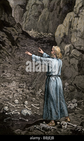 Hebreo profeta Ezequiel caminando por el valle de los huesos secos. Xilografía coloreada a mano Foto de stock