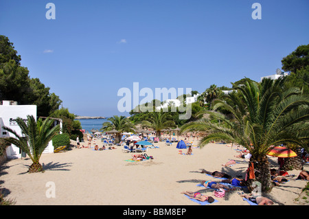 Vistas de la playa Caló des Pou, Cala d'Or, Municipio de Santanyi, Mallorca, Islas Baleares, España Foto de stock