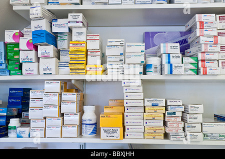 Cajas de medicamentos Fotografía de stock - Alamy