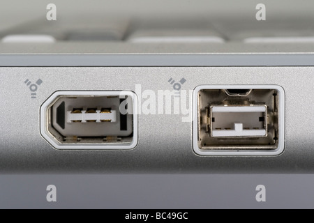 Firewire 400 800 puertos en un ordenador portátil Fotografía de stock Alamy