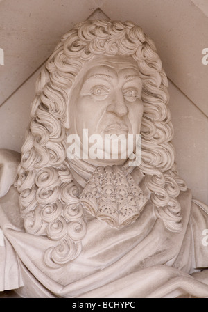 Busto de Samuel Pepys en Guildhall Art Gallery de la ciudad de Londres Inglaterra Foto de stock