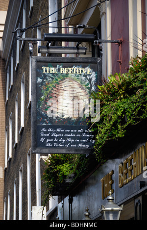 La Colmena pub en Crawford Street, Marylebone, Londres W1, Inglaterra Foto de stock