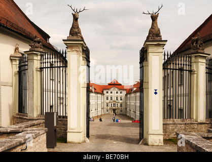 Entrada del barroco palacio Schloss Hirschberg, Beilngries, Alta Baviera, Alemania, Europa