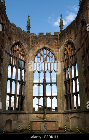 San Miguel de la catedral de Coventry es el mejor conocido y la atracción de visitantes, la catedral fue original del siglo xiv Foto de stock