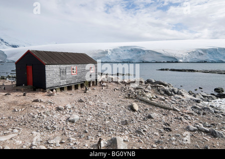Base británica y la Oficina de Correos, Puerto Lockroy, Península Antártica, en la Antártida, las regiones polares