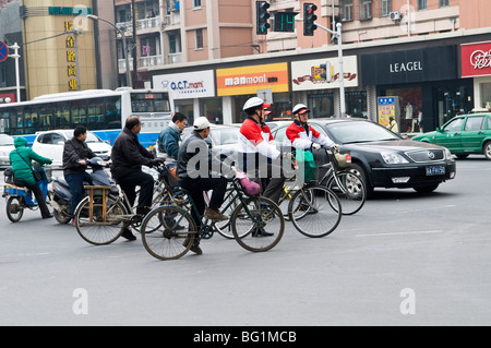 Escena de tráfico en China. Foto de stock