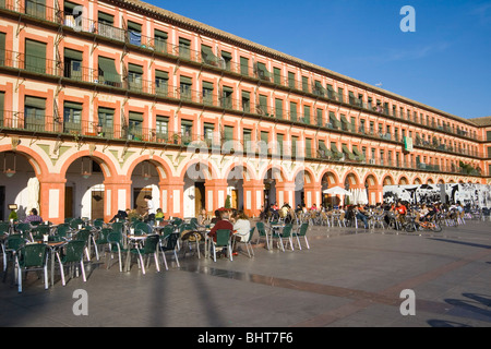 La Plaza de la Corredera, Córdoba, España. Foto de stock