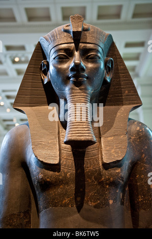 Vista de la Estatua de Ramsés II en el Museo Británico de Londres, Inglaterra.UK Foto de stock