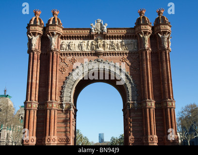 'Arc de Triomf' arco triunfal en Barcelona Foto de stock