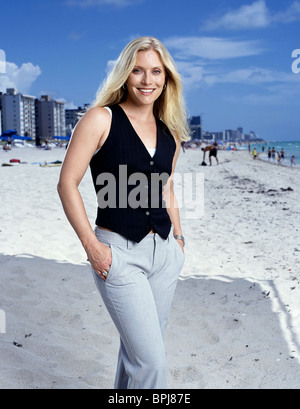 Csi Miami Tv Serie Christina Chang Creada Por Anthony E Zuiker Ann Donahue Carol