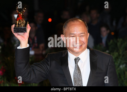 JOHN WOO John Woo Golden Lion Lifetime Achievement Award. 67º Festival de Cine de Venecia Venecia Italia 03 de septiembre de 2010 Foto de stock