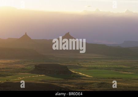 El Norte y el Sur Six Shooter Torres, Utah, EE.UU.. Foto de stock