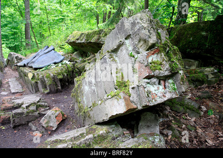 Ruinas de la sala de información de 20 de julio de 1944 stauffenberg parcela en wolfsschanze fuhrerhauptquartier. gierloz, Ketrzyn, Polonia, Europa Foto de stock