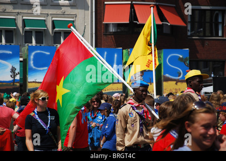 International Boy Scout movimiento morado Bandera 150 cm x 90 cm 