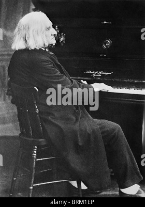 Vintage circa 1880 foto del pianista y compositor húngaro Franz Liszt (1811 - 1886). Foto de stock