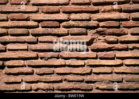 Italia, Roma, muros aurelianos, ladrillos de cerca Foto de stock