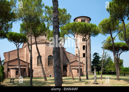 Basílica de San Apolinar en Classe de Ravena, Italia Foto de stock