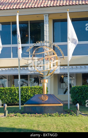 Marriott Doral Golf Resort & Spa , Miami , Florida , USA , World Golf Championships emblema mostrar por Blue Monster 1er agujero Foto de stock