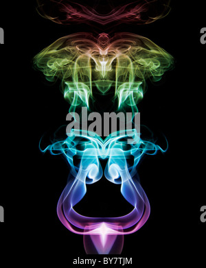 Arte de humo simétrico Fotografía de stock - Alamy