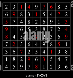 La solución de un sudoku con un en forma de corazón, como se muestra los números rojos. El Sudoku es BYC602 Fotografía de stock - Alamy