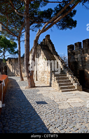 Muralla defensiva detalle de San Jorge (St. George) Castillo en Lisboa, Portugal. Foto de stock