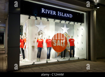 Las ventas de River Island shop, REINO UNIDO