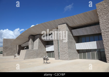 Edificio futurista del sur de Tenerife Convention Center