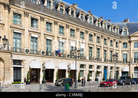 El Hotel Ritz, Place Vendome, París, Francia Foto de stock