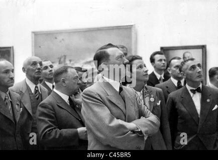 Adolf Hitler en la Haus der Kunst, 1937