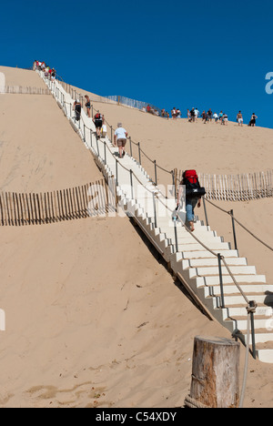 Las dunas de arena en Pyla en Francia son las dunas de arena más grande de Europa Foto de stock