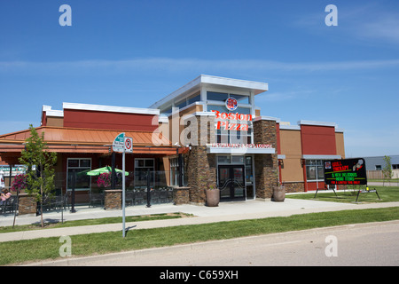 Boston Pizza cadena de restaurantes canadiense Saskatoon Saskatchewan Canadá Foto de stock