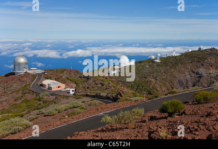Observatorio Astronómico en la cima del Roque de los muchachos, el Parque Nacional de la Caldera de Taburiente, La Palma, Islas Canarias, Europa Foto de stock