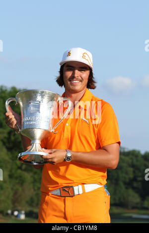 rickie fowler y su novia