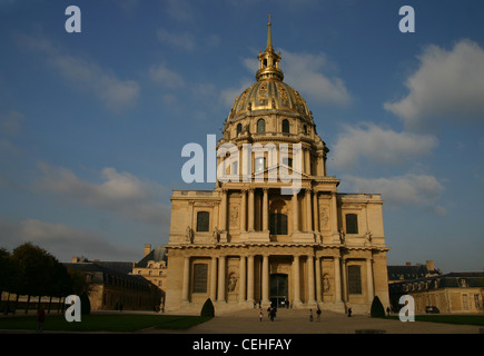 Cúpula Dorada de la iglesia de Les Invalides, Paris Foto de stock