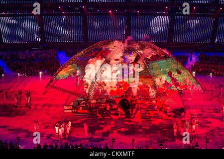 Stratford, Londres, Reino Unido. El 29 de agosto de 2012. La ceremonia de apertura de los Juegos Paralímpicos de Londres 2012 en el Estadio Olímpico de Stratford. Crédito: Además de los deportes de acción de imágenes / Alamy Live News Foto de stock