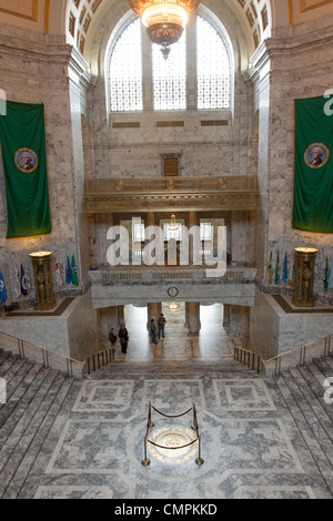Vestíbulo de mármol de la rotonda del capitolio del estado de Washington en Olympia Foto de stock