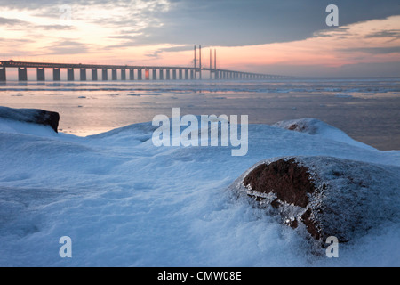 Puente de Oresund durante el invierno