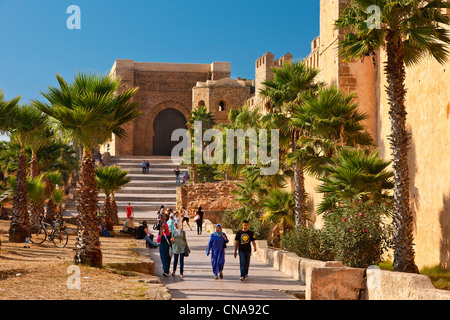 Marruecos, Rabat, des Oudaias Casbah (Kasbah de Udayas) y desgasta Oudaias Foto de stock