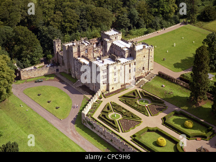 Vista aérea del histórico castillo de Chillingham, Northumberland, adoptada en agosto de 1986