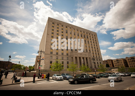 La era de la depresión el edificio del condado del Bronx en Nueva York Foto de stock