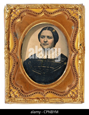 Personas, mujeres, retrato de una mujer, fotografía temprana, coloreado, tintype, Nueva York, EE.UU., alrededor de 1860, Derechos adicionales-claros-no disponible Foto de stock