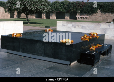 Gandhi, Mohandas Karamchand, llamado Mahatma, 2.10.1869 - 30.1.1948, político indio, su tumba en Nueva Delhi, India,