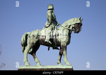 Frederick I 'Barbarossa', circa 1123 - 10.6.1190, Santo emperador romano desde 18.6.1155 - 10.6.1190, estatua ecuestre, Goslar, Alemania, Foto de stock