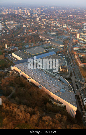 Vista aérea de Messe Essen Gruga, lugar de la exposición, Essen, región Ruhrgebiet, Renania del Norte-Westfalia, Alemania, Europa